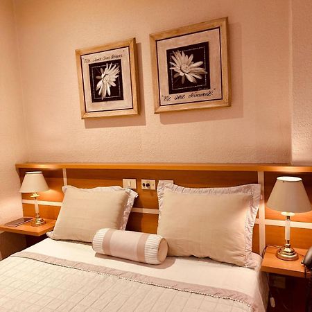 Skalla Hotel נובה אודסה מראה חיצוני תמונה